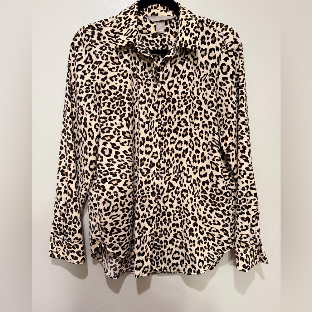 H&M Leopard Print Button Front Blouse US 4 Animal Print